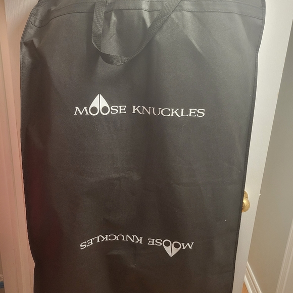 Moose Knuckles Debbie Bomber Jacket - Picture 11 of 11